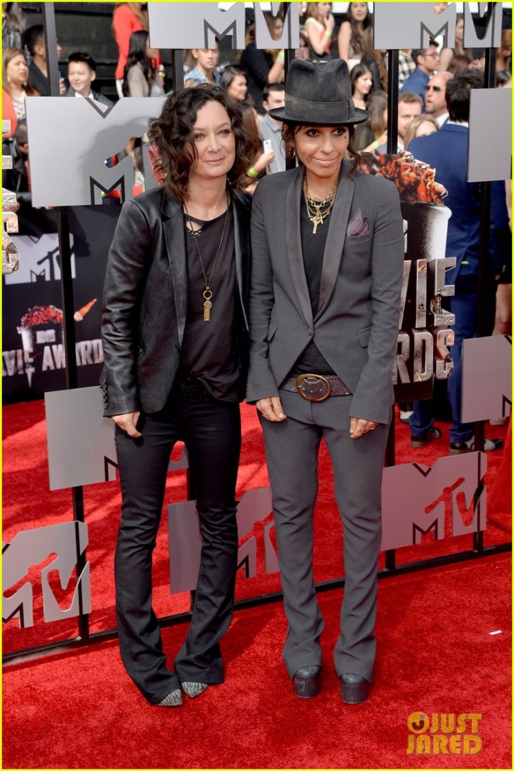 Sara Gilbert