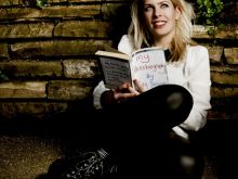 Sara Pascoe