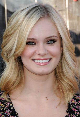 Sara Paxton