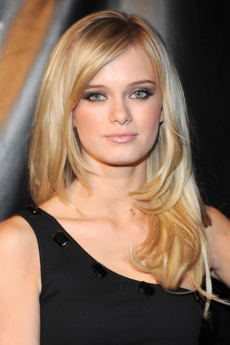 Sara Paxton