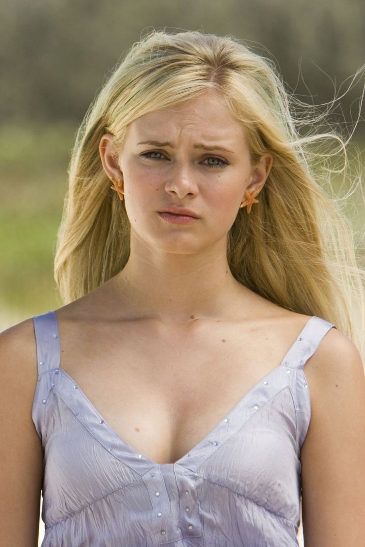 Sara Paxton