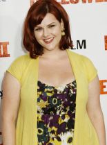 Sara Rue