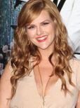 Sara Rue