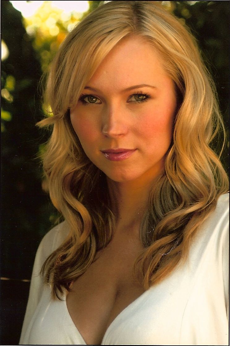 Sara Sanderson