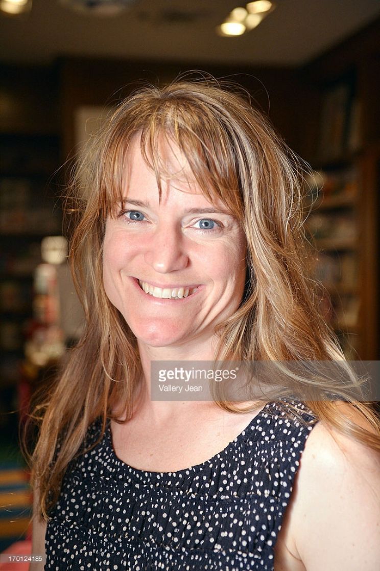 Sara Shepard