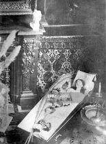 Sarah Bernhardt #2762552 picture (Portrait Medium)