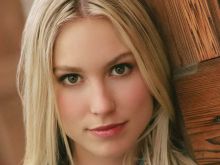 Sarah Carter