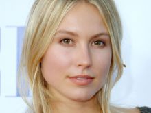 Sarah Carter