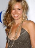 Sarah Carter