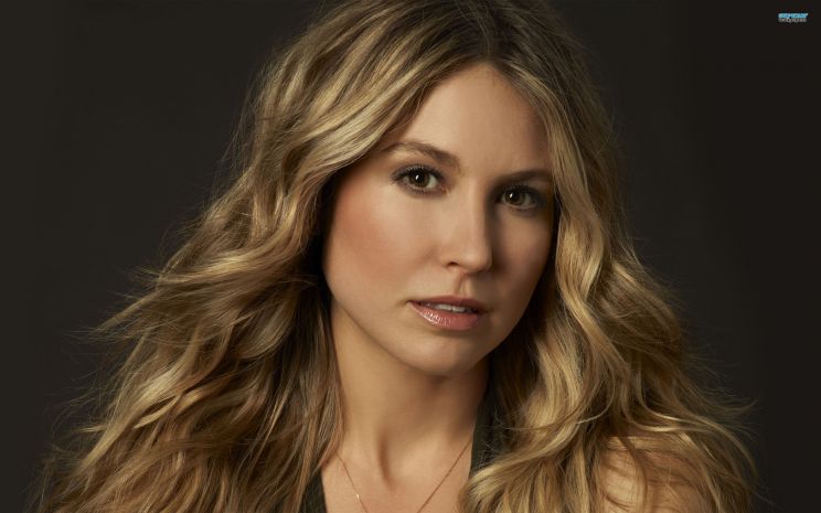 Sarah Carter