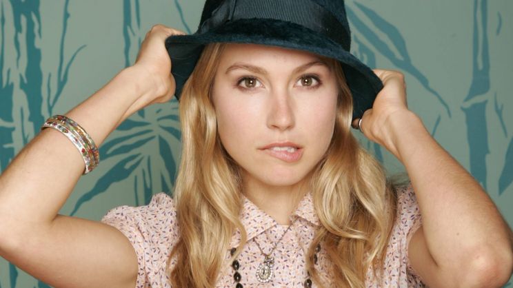 Sarah Carter