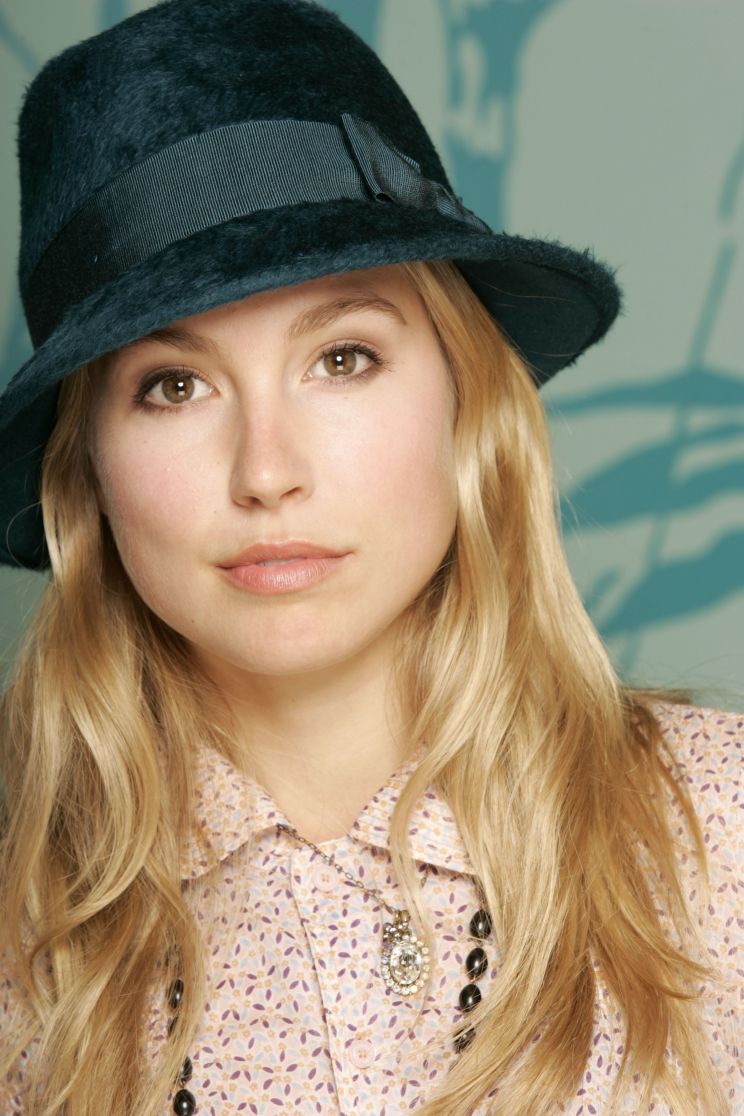 Sarah Carter