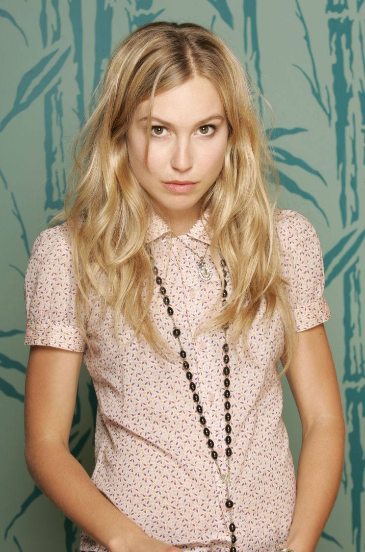 Sarah Carter