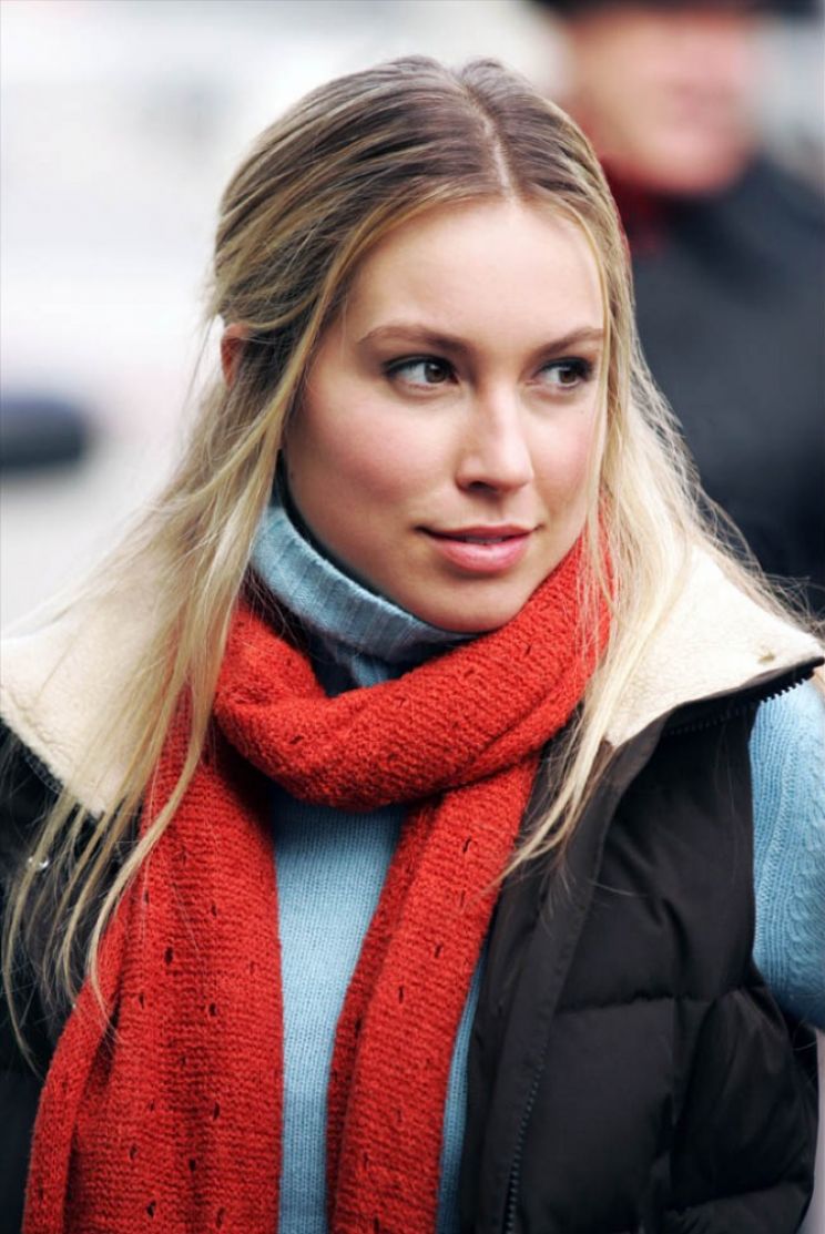 Sarah Carter