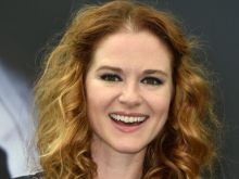 Sarah Drew