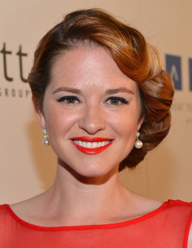 Sarah Drew