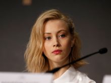 Sarah Gadon