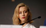 Sarah Gadon