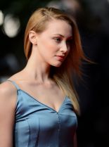 Sarah Gadon