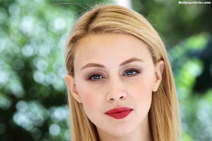 Sarah Gadon