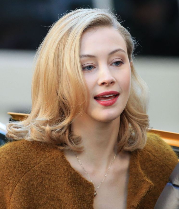 Sarah Gadon