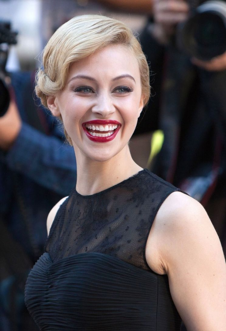 Sarah Gadon