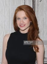 Sarah Hay photo