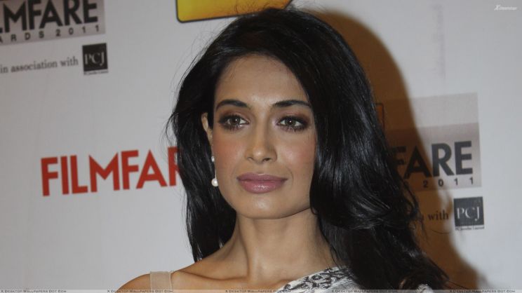 Sarah-Jane Dias