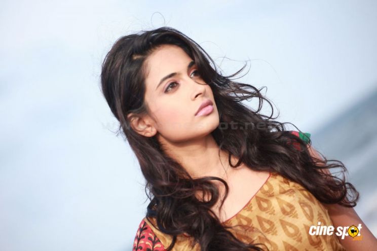Sarah-Jane Dias