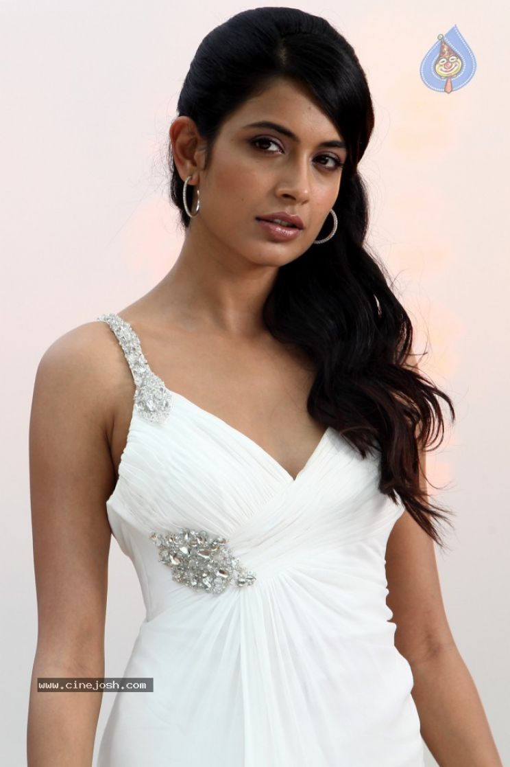 Sarah-Jane Dias