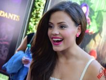 Sarah Jeffery