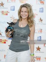 Sarah Kozer #3437057 picture (Portrait Medium)