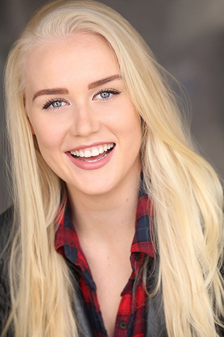 Sarah Lea