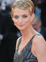 Sarah Marshall #1826420 picture (Portrait Medium)