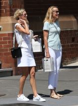 Sarah Murdoch photo