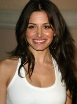Sarah Shahi photo