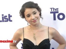 Sarah Steele