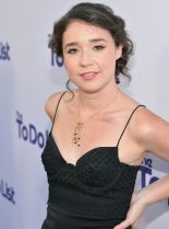 Sarah Steele