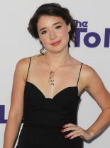 Sarah Steele