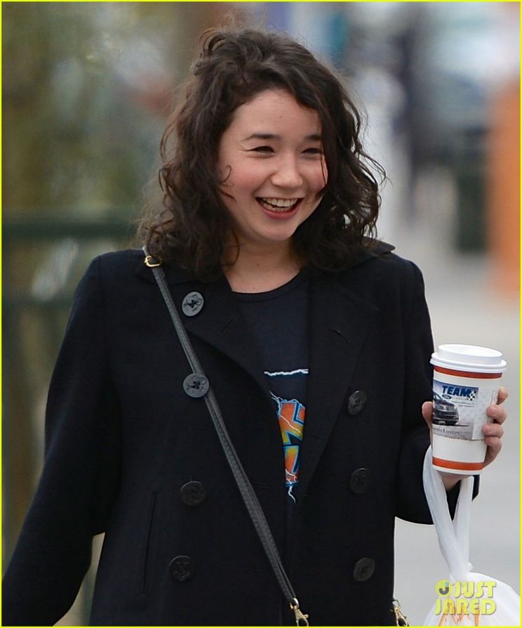 Sarah Steele