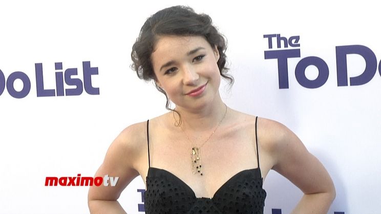 Sarah Steele