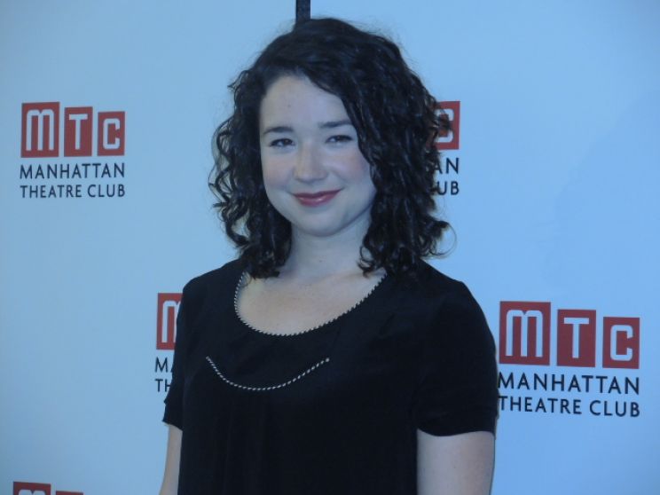 Sarah Steele