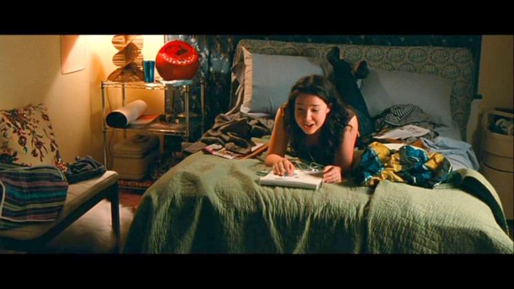 Sarah Steele