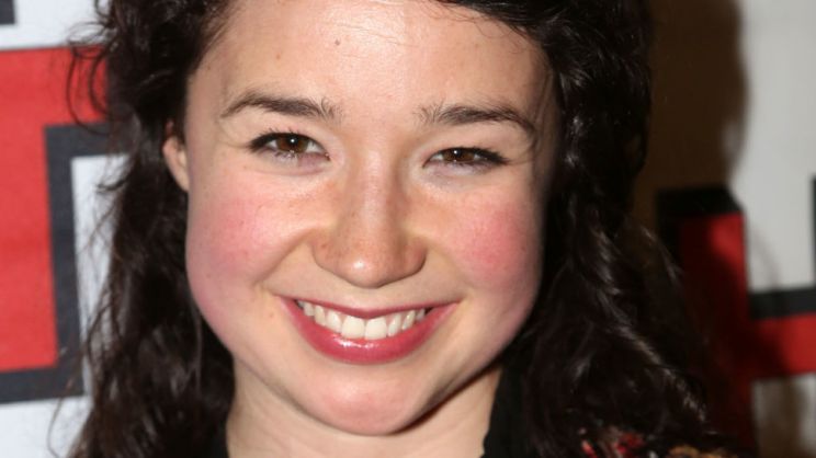 Sarah Steele