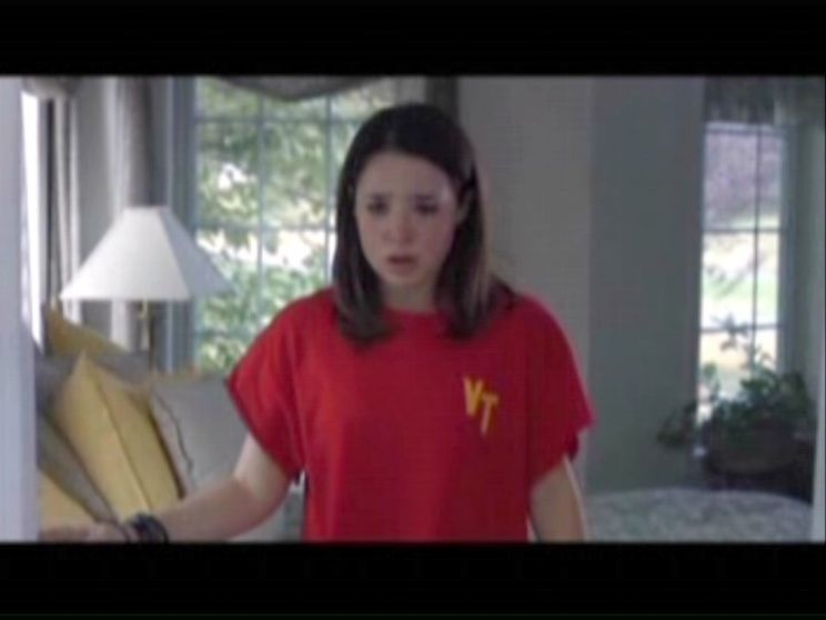 Sarah Steele