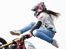 Sarah Stunt