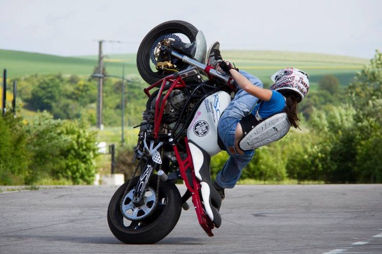 Sarah Stunt