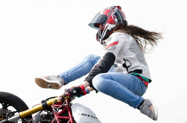 Sarah Stunt
