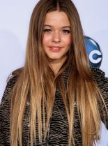Sasha Pieterse photo