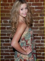 Sasha Pieterse photo